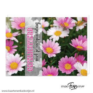 Kaart gefeliciteerd met je verjaardag foto roze bloemen