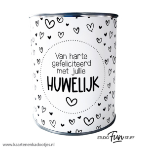 Kadoblik 750 ml gefeliciteerd met jullie huwelijk hartjes wit/zwart