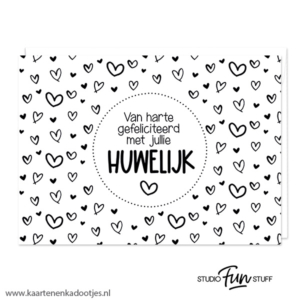 Kaart van harte gefeliciteerd met jullie huwelijk hartjes wit/zwart