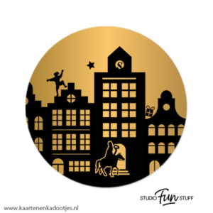 3 Stickers rond 64 mm Sint en Piet grachtenpandjes goudfolie/zwart