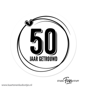 3 Stickers rond 64 mm 50 jaar getrouwd swirl hartje wit/zwart