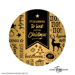 3 Stickers rond 64 mm it's beginning to look a lot like Christmas goudfolie/zwart