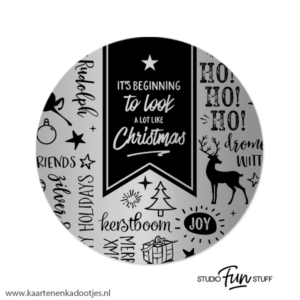 3 Stickers rond 64 mm it's beginning to look a lot like Christmas zilverfolie/zwart
