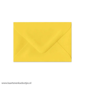 Mini envelop 94x65 mm geel